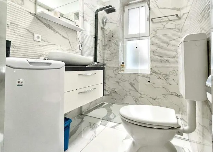 Luxury 2 Rijeka
